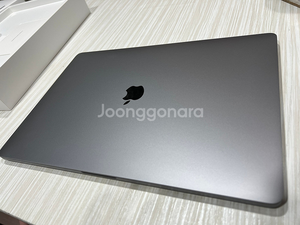 2019 맥북프로 16인치 i7 16G 512G 사이클...--2