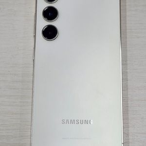 갤럭시 S23 크림색상 256용량 상태좋은 무잔상 미파손 단말기 37만 판매합니다