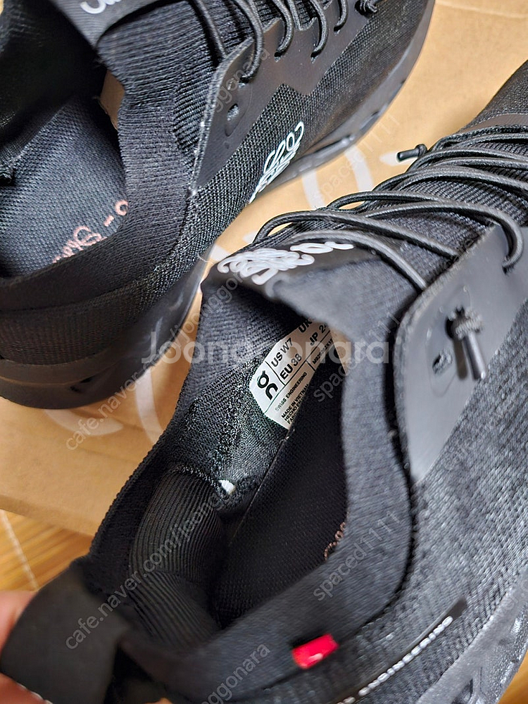 로에베 x 온 클라우드틸트 38--1