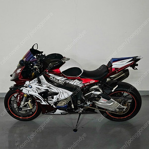 풀튜닝 BMW S1000RR ABS PRO 모델 판매합니다.