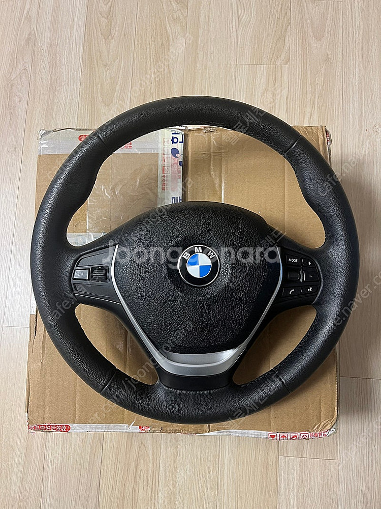BMW F20 118d 핸들--0