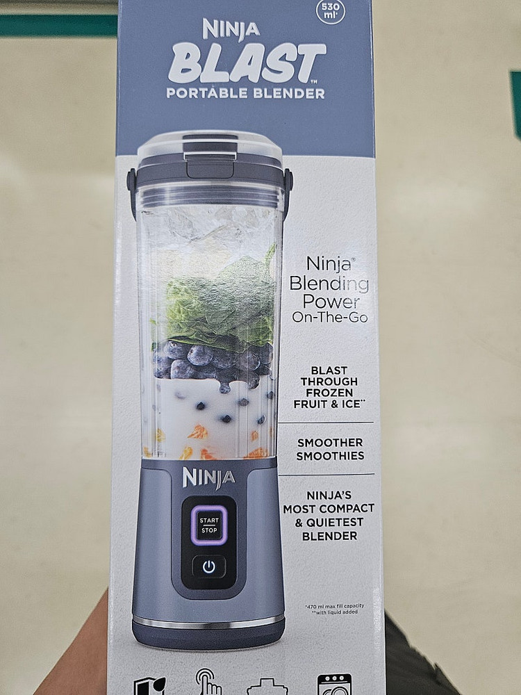 샤크닌자 블라스트 휴대용 믹서기 새상품--0