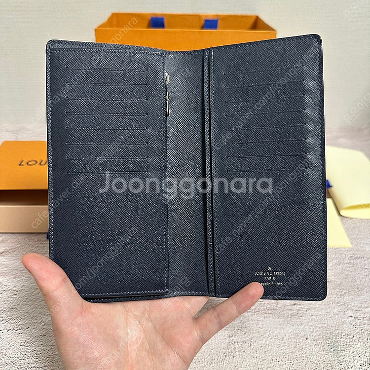 [풀구성] 루이비통 타이가 은장 브라짜 월릿 장지갑--3