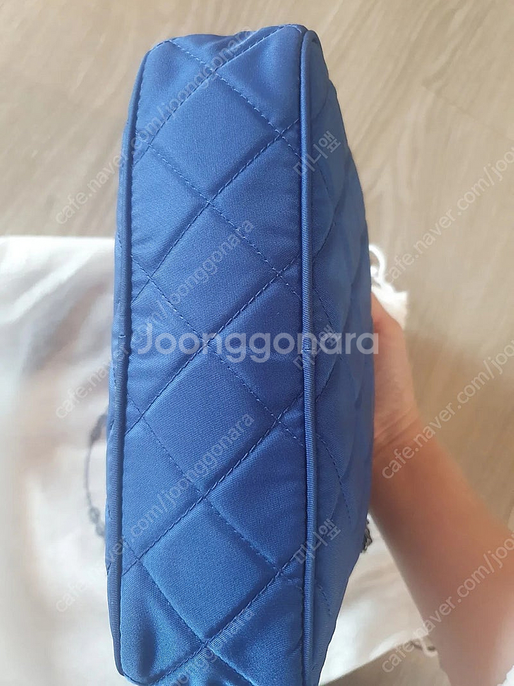 [명품.정품] 프라다 퀼팅 체인 스몰백 팝니다--3