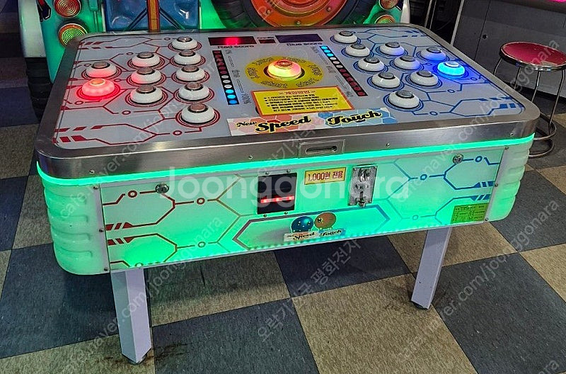 오락실 게임기 스피드 터치 120만원 손펀치 80만원 ...--0
