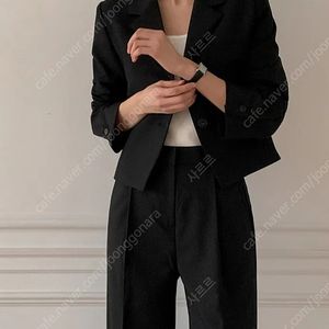 베니토 데일리 모먼트 크롭자켓 s