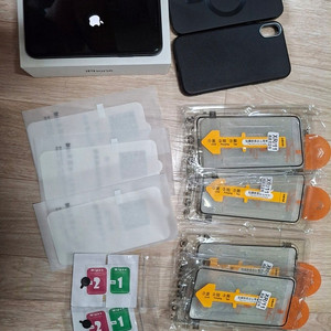 무음판 아이폰 xr 128기가 블랙