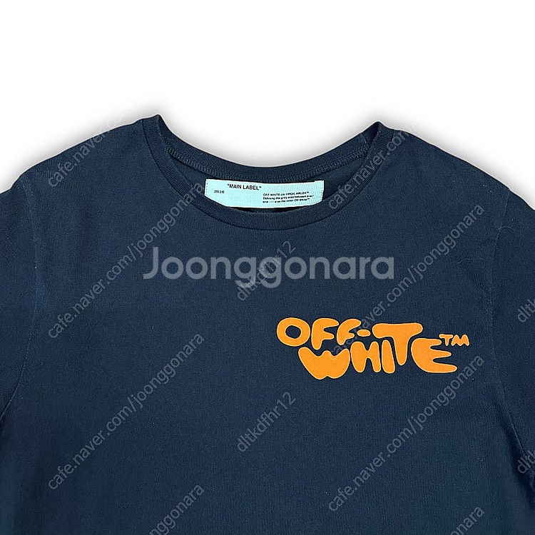 오프화이트 반팔티--3
