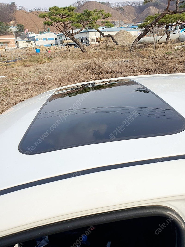 개인 양호한 [올뉴모닝 디럭스스페셜 선루프 오토] 화이트색상 자동차 380만에 싸게 팝니다/블랙박스,후카,기타 사제... 이미지