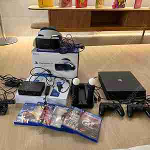 플스4(cuh-7218b) ,패드 2개 ,VR(cuh-zvr2 h2m) 게임시디6종(사진 참고) 일괄 판매합니다
