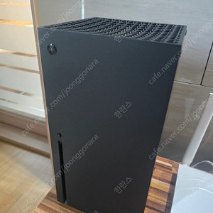 Xbox Series X + 게임시디 2개 + 게이밍이어폰 팝니다