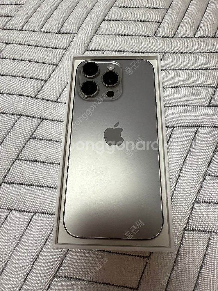 아이폰 16 Pro 256GB 네츄럴 애케플 포함--1