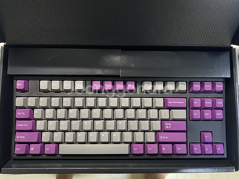 레오폴드 FC750R PD 퍼플/그레이 갈축 판매합니다...--1