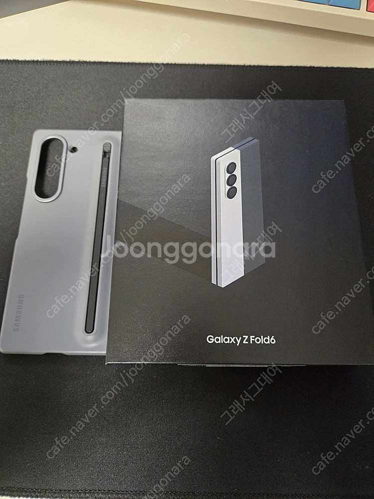갤럭시폴드 6 크레프크 블랙 512기가 올갈이 초sss급 팝니다.풀박스o--3