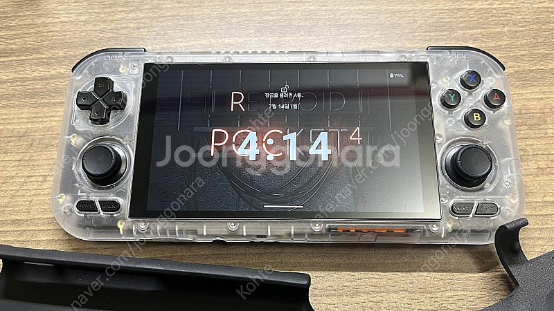 레트로이드 포켓 4 프로 + 그립 + 64GB SD 안...--1
