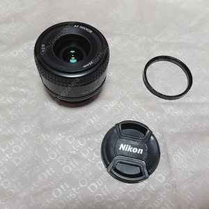니콘 AF 35mm f 2D 렌즈