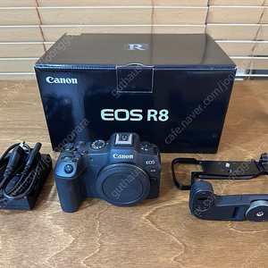 캐논r8,rf28-70 f2.8,ef-eos r어댑터,eg-e1 확장그립,니워z2 팝니다