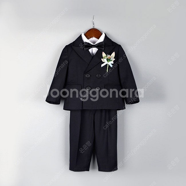 남아 턱시도 정장 세트 거의 새것--1