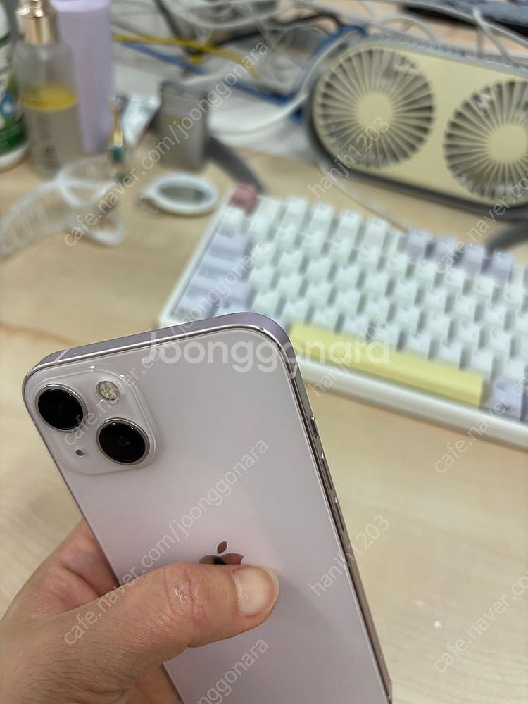 아이폰13 핑크 256gb 자급제 판매합니다--1