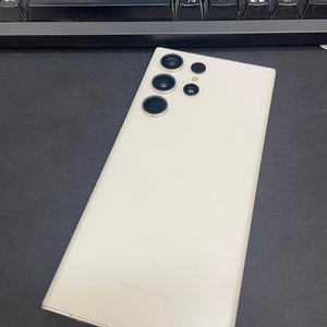 갤럭시S23울트라 크림 256GB 무잔상 상태좋은 중고51만팝니다