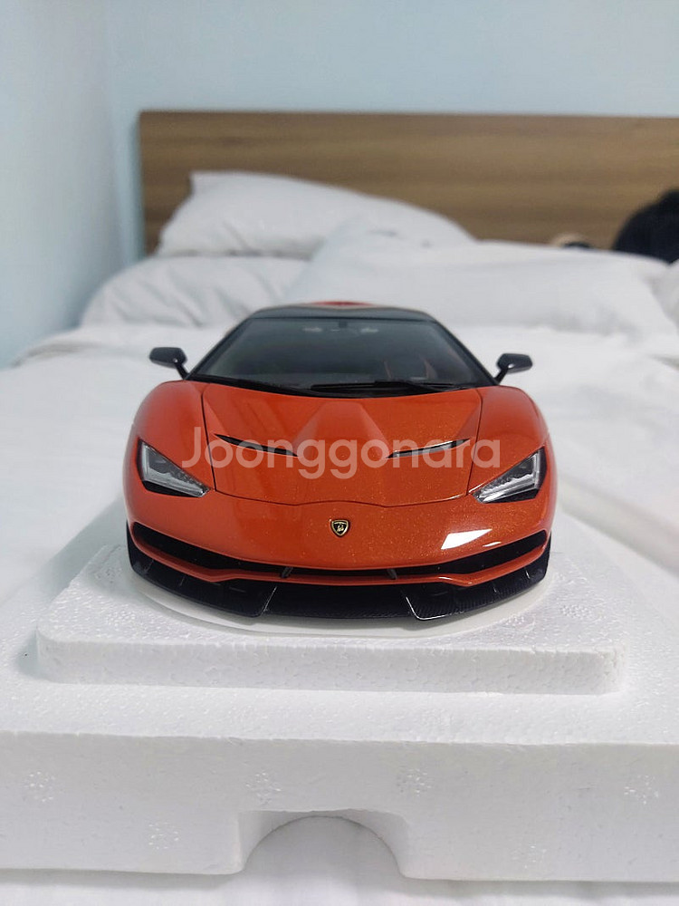 1:18 1/18 오토아트 센테나리오 오렌지 다이캐스트...--0