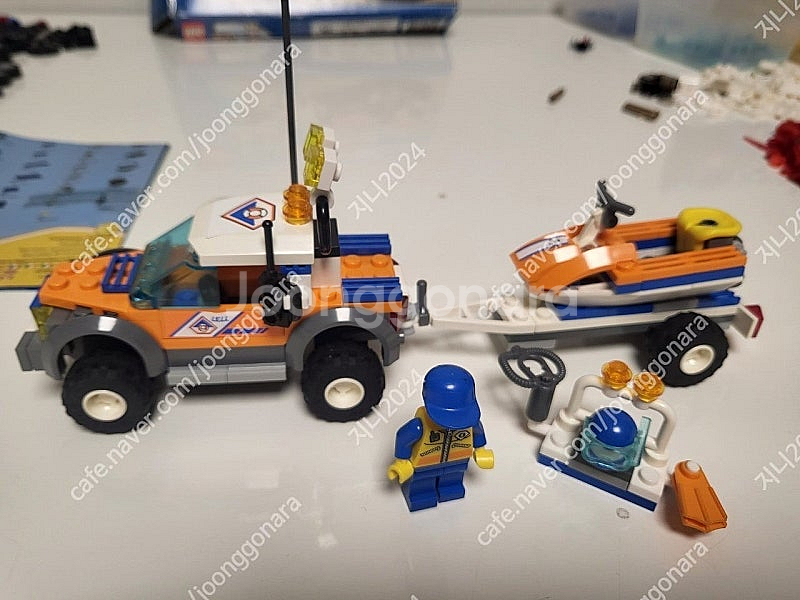 레고 시티 4륜트럭과 젯스쿠터 7737--1