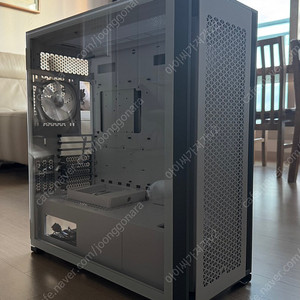 커세어 7000D airflow 화이트 팝니다
