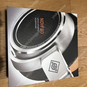노이만 NEUMANN NDH30 모니터링 헤드폰