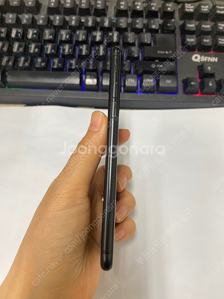 066284 아이폰7 매트블랙 액정SS급 32GB 무잔...--4