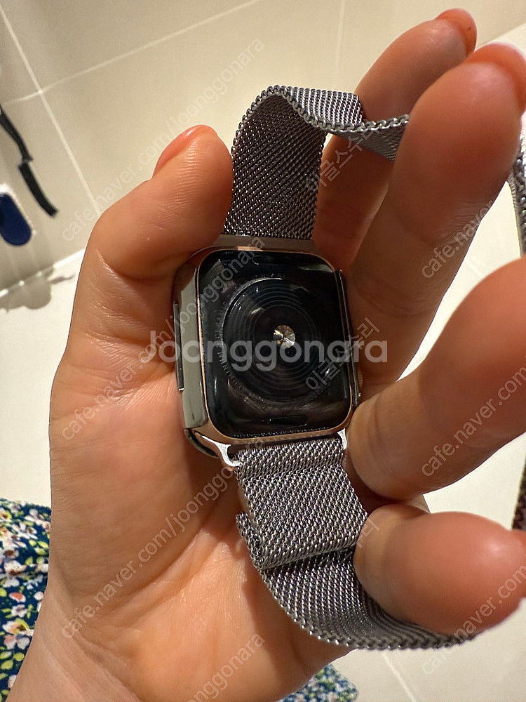 애플워치 se 1세대 40mm 골드--1
