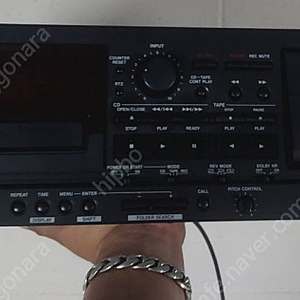 TASCAM CD-A550. 씨디/데크 플레이어