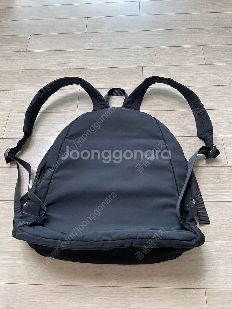 새제품 마뗑킴 블랙 백팩 광주광역시--3