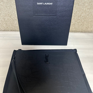 정품 생로랑 클러치백