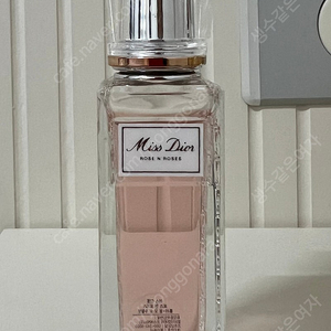 미스디올 로즈앤로지스 롤러펄 오드 뚜왈렛
