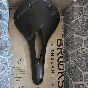 브룩스 캠비움 C17 안장 새상품