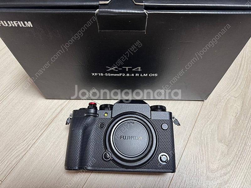 FUJI X-T4 & S20 s급 새상품급 판매합니다--0