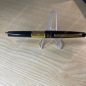 펜텔 케리 한정판 골드 블랙 샤프 0.5mm