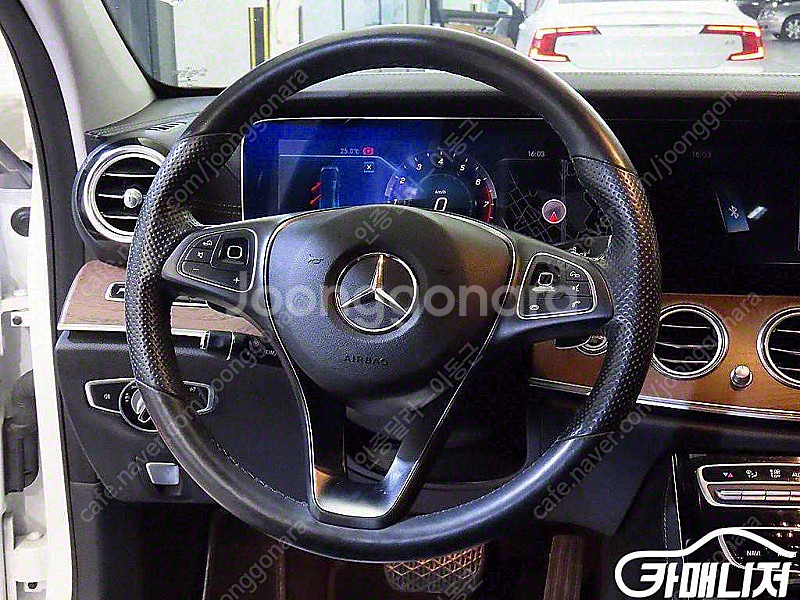 [벤츠]E-클래스 W213 E300 4MATIC 익스클...--8