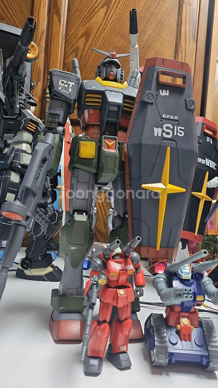 메가급 RX-78-2 쿠니오건담 도색프라모델--1