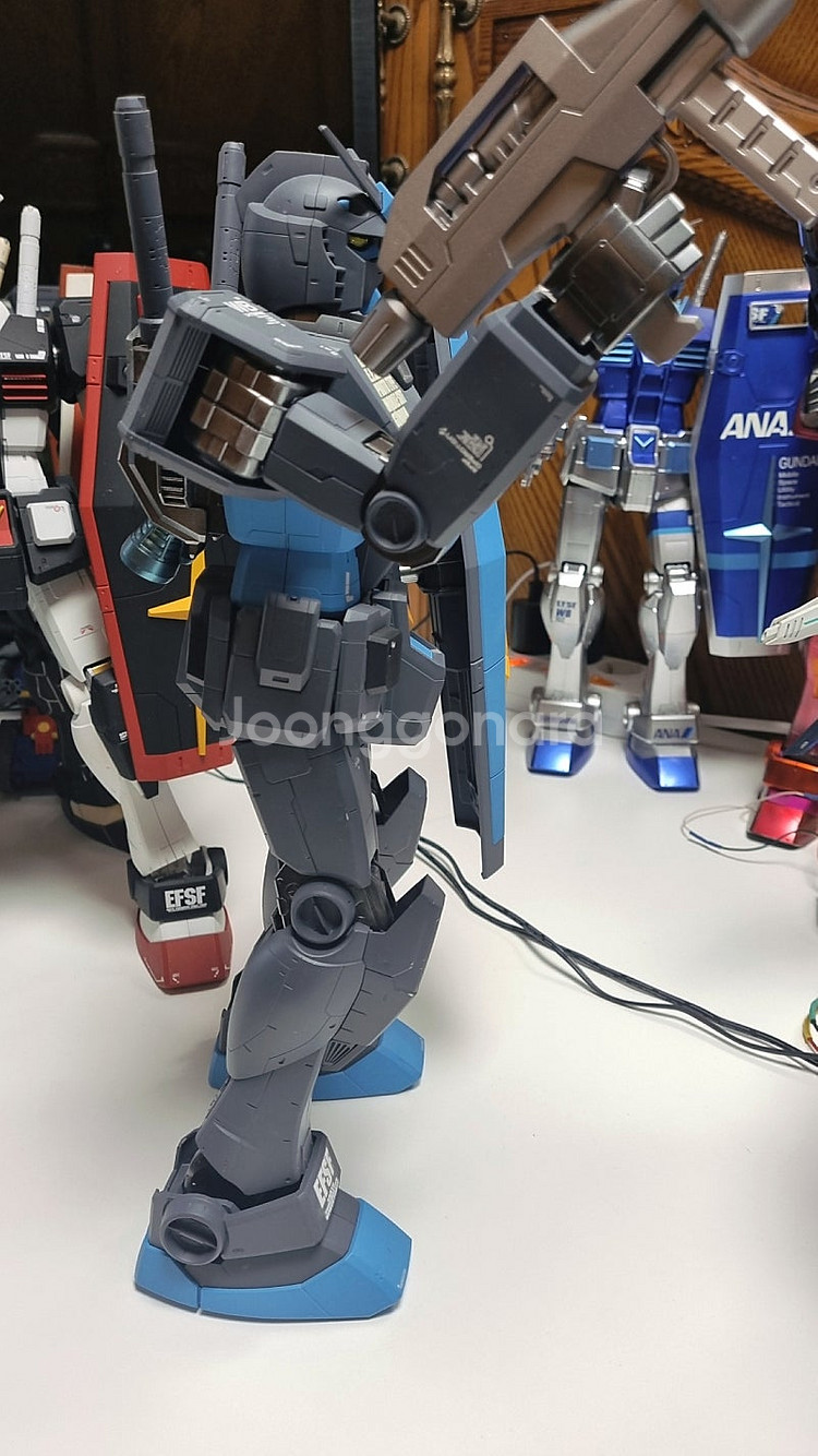 메가급 RX-78-2 건담 무광도색 스카이그레이--2