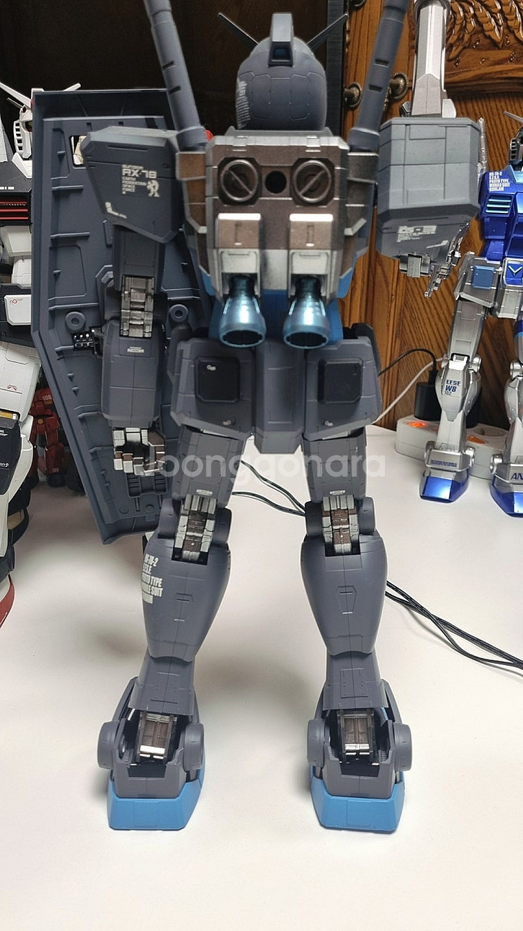 메가급 RX-78-2 건담 무광도색 스카이그레이--4