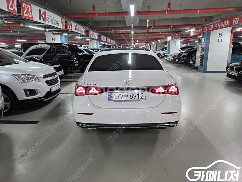 [벤츠]E-클래스 W214 E200 아방가르드 (0톤)...--5