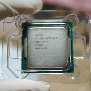 i5 4690 인텔 cpu 팝니다.