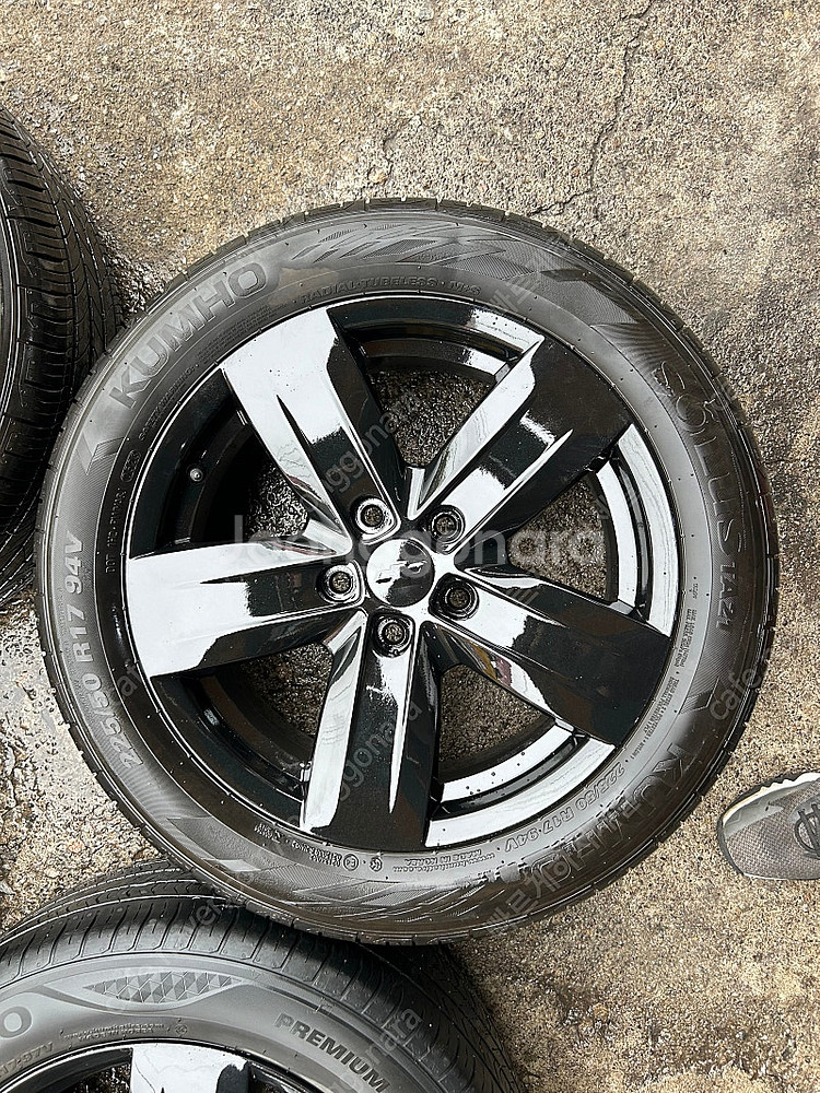 올란도 크루즈 윈스톰 캡티비 올뉴말리부 순정 17인치 휠타이어--2