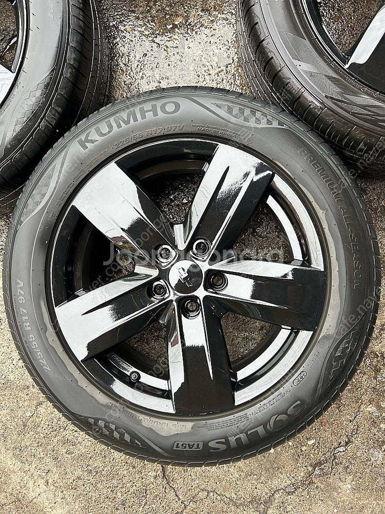 올란도 크루즈 윈스톰 캡티비 올뉴말리부 순정 17인치 휠타이어--3