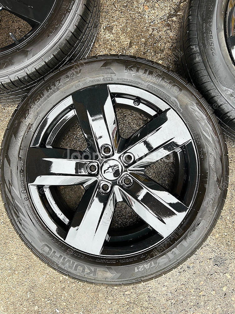 올란도 크루즈 윈스톰 캡티비 올뉴말리부 순정 17인치 휠타이어--5