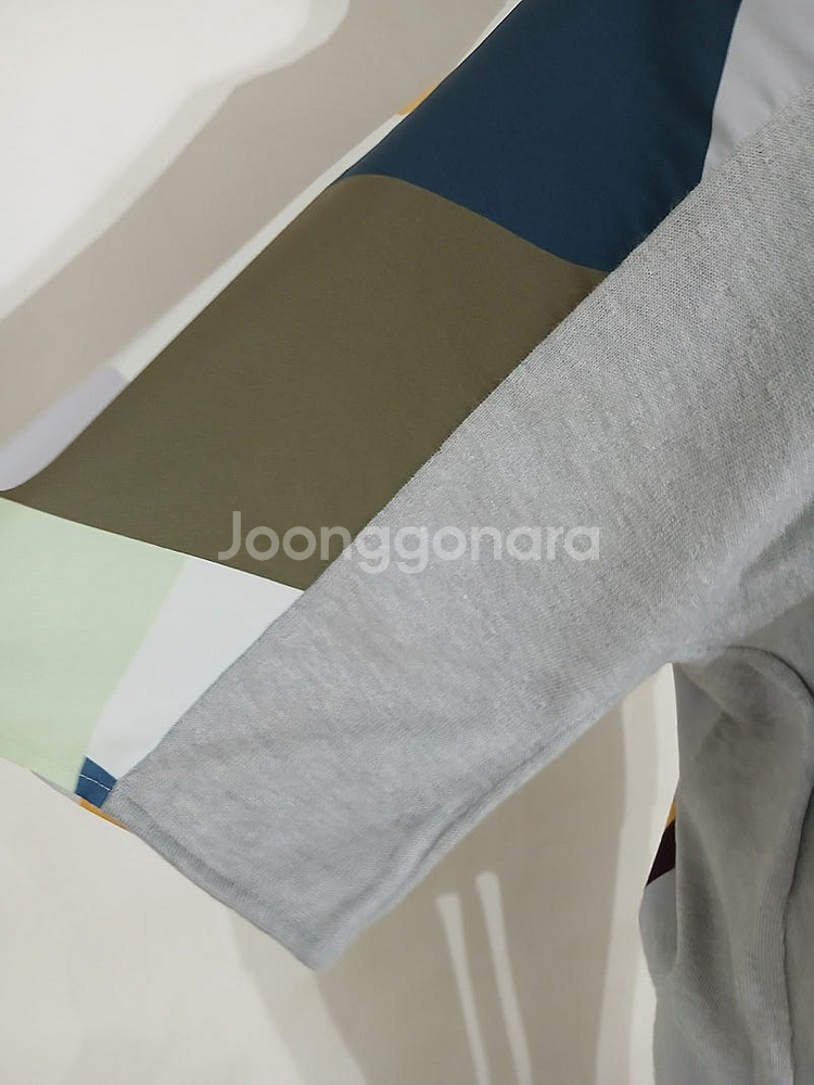 판매)래트바이티/에뜨레세실/산드로/마시모두띠/마인/베라왕/에센셜/니트외--8