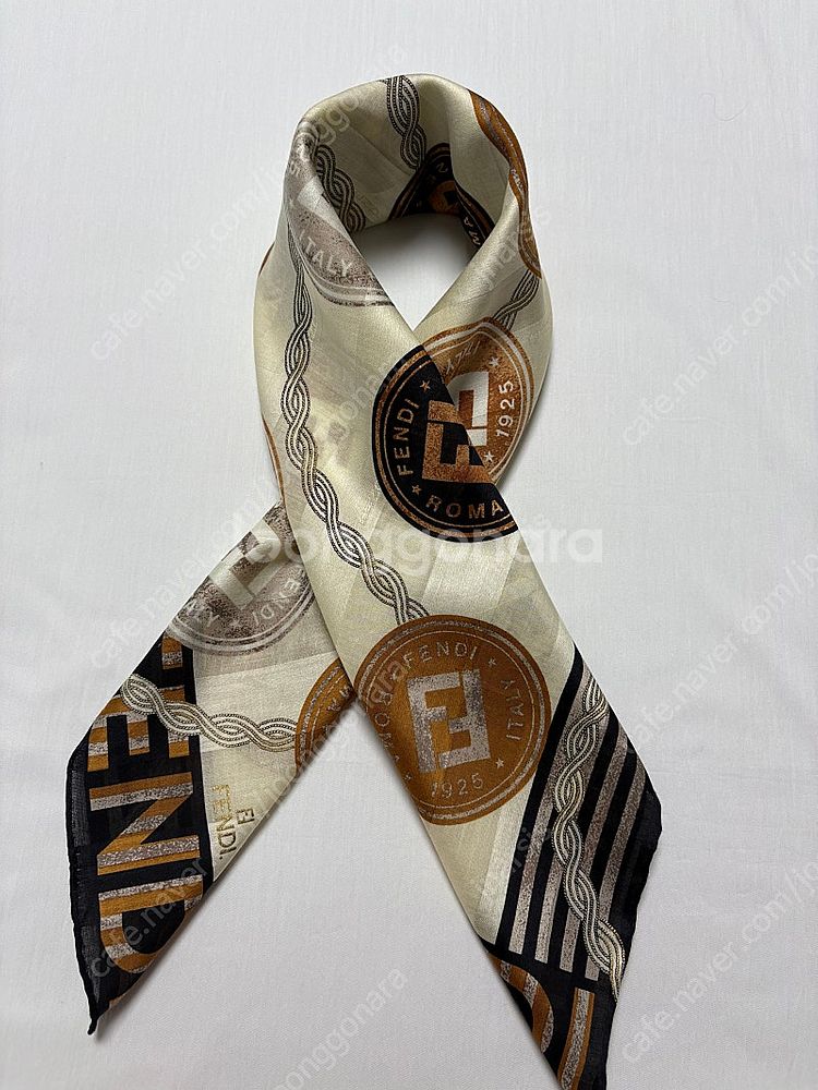 펜디 Fendi 자카드 스카프/손수건 58cm--5