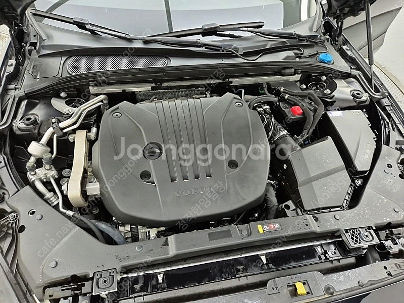 볼보 S60(3세대) B5 인스크립션 중고차 판매합니다...--5