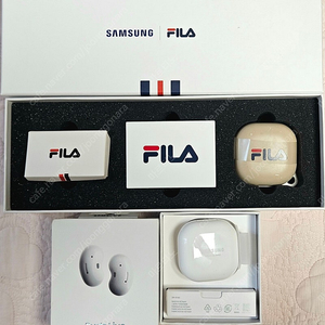 갤럭시 버즈 라이브 FILA 에디션